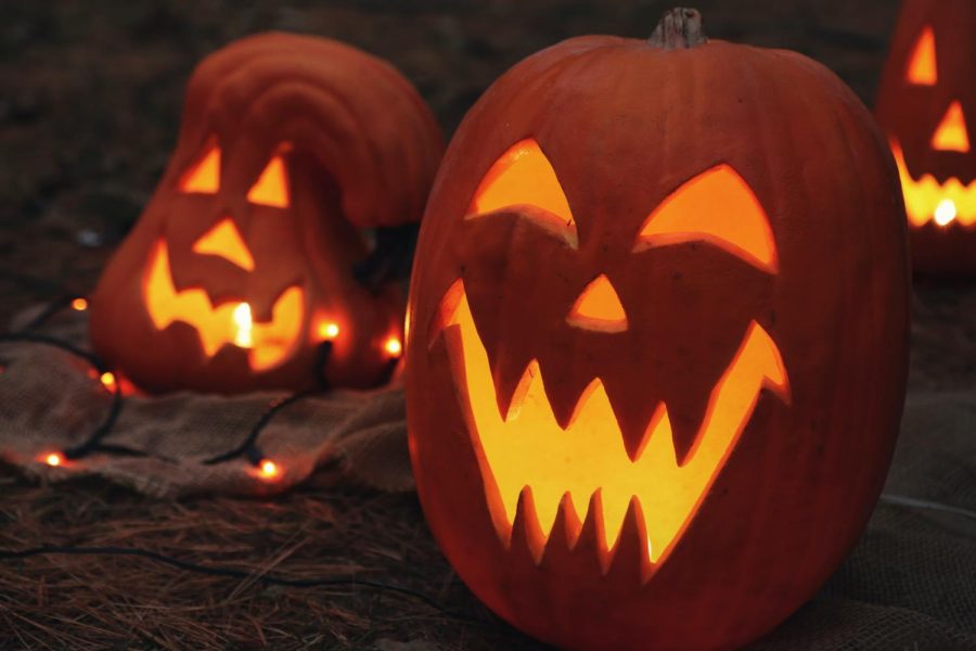 Carved+Halloween+Pumpkins